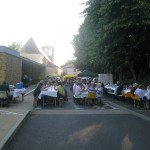 Marche du Coux - tables pour manger