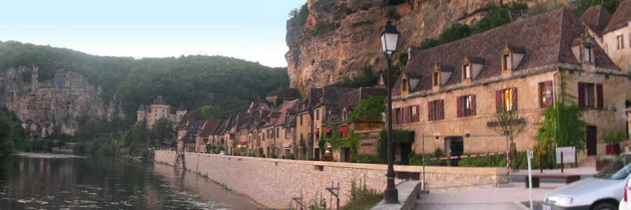 village de La Roque-Gageac en Dordogne